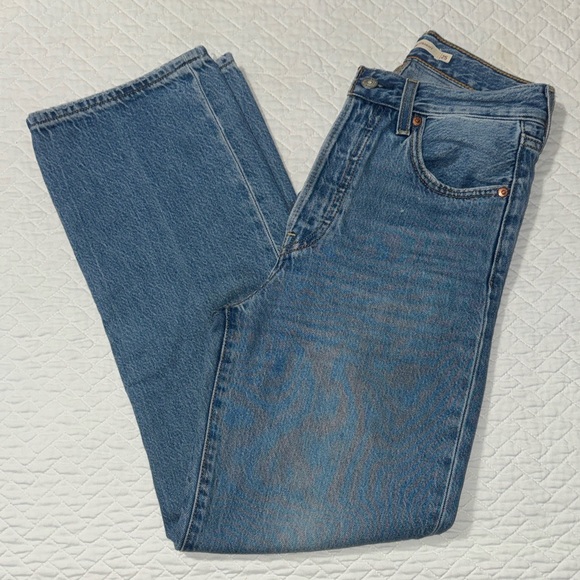 Levi’s Ribcage Straight Jeans - Picture 4 of 5